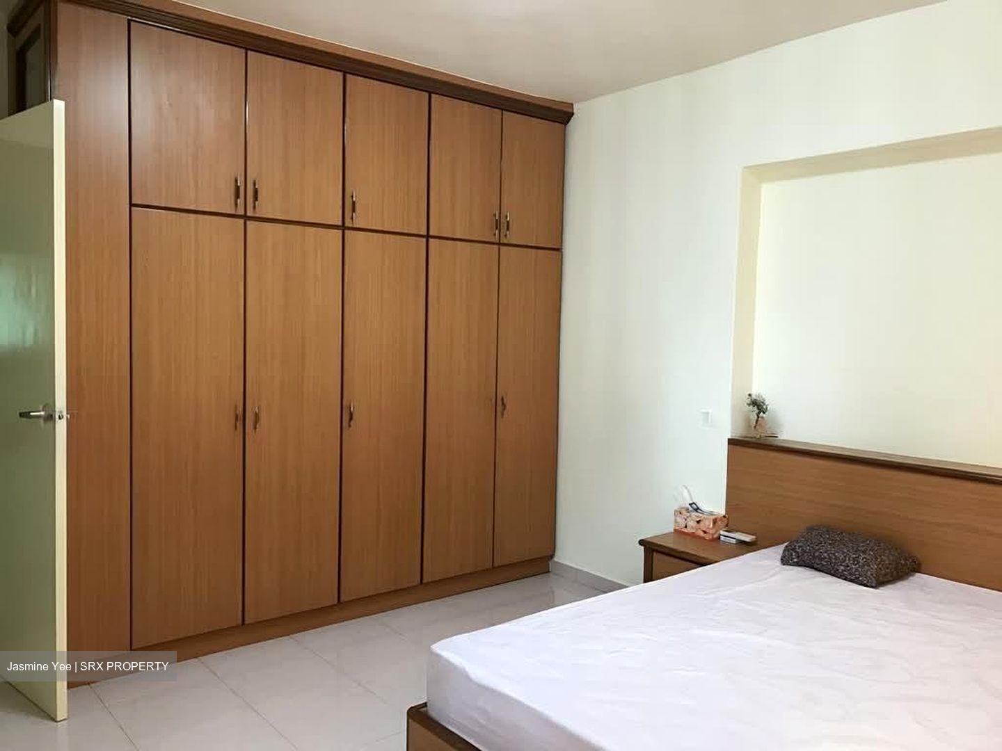 Blk 526 Serangoon North Avenue 4 (Serangoon), HDB Executive #593658331